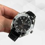 HK2848OMEGA SEAMASTER SİYAH KADRAN DERİ KORDON ERKEK KOL SAATİ